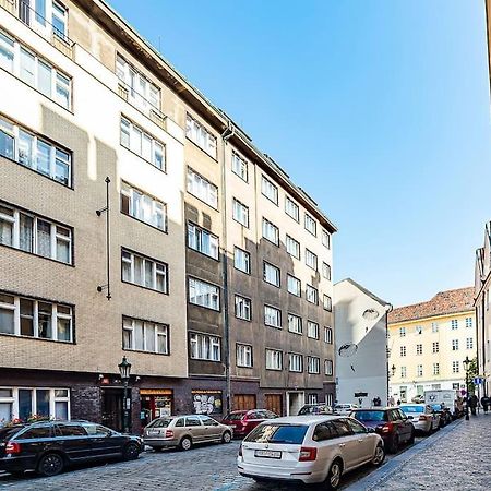 Cozy Old Town Stay - 1-Bedroom Apartment Praga Zewnętrze zdjęcie