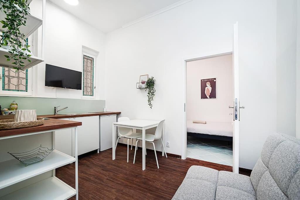 Cozy Old Town Stay - 1-Bedroom Apartment Praga Zewnętrze zdjęcie