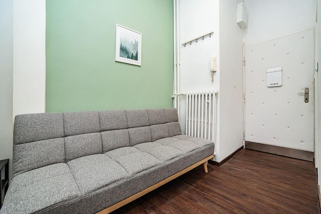 Cozy Old Town Stay - 1-Bedroom Apartment Praga Zewnętrze zdjęcie