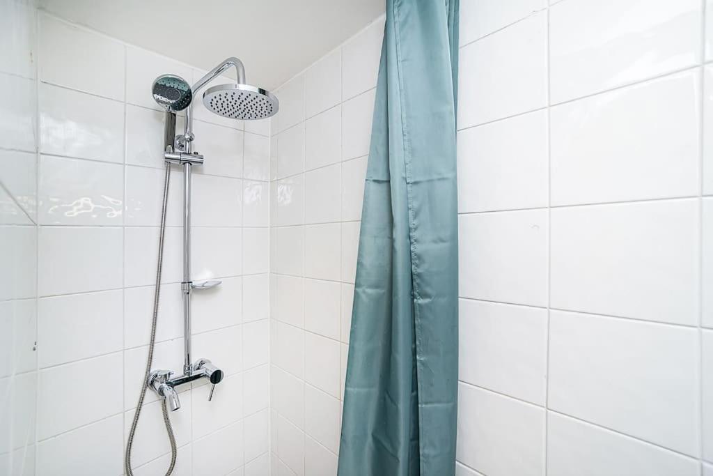 Cozy Old Town Stay - 1-Bedroom Apartment Praga Zewnętrze zdjęcie